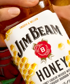 Alternative view of BOURBON JIM BEAM HONEY 0,7L 32,5%