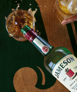 Alternative view of WHISKEY JAMESON 4,5L 40% + KOŁYSKA